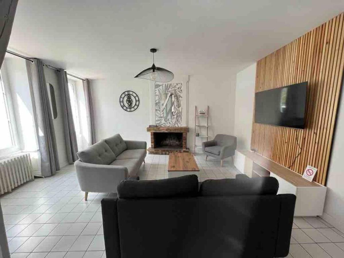 Logement Centre Ville 1 A 4 Chambres Alençon Екстериор снимка
