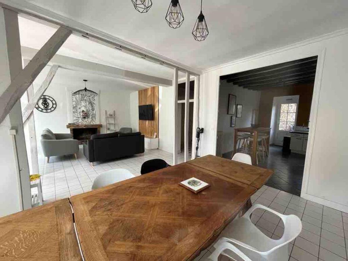 Logement Centre Ville 1 A 4 Chambres Alençon Екстериор снимка